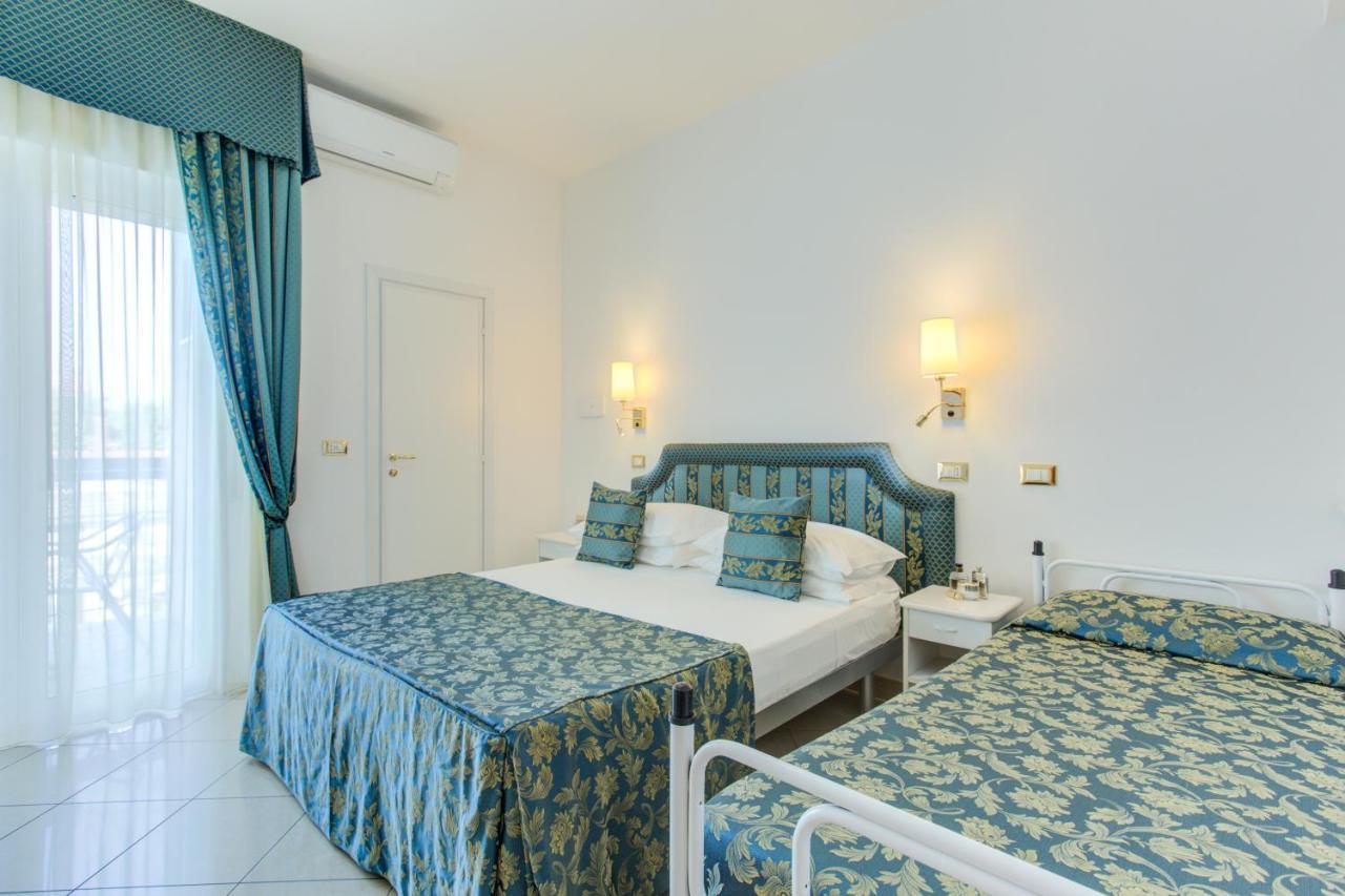 Hotel Nanni Bellaria-Igea Marina Esterno foto