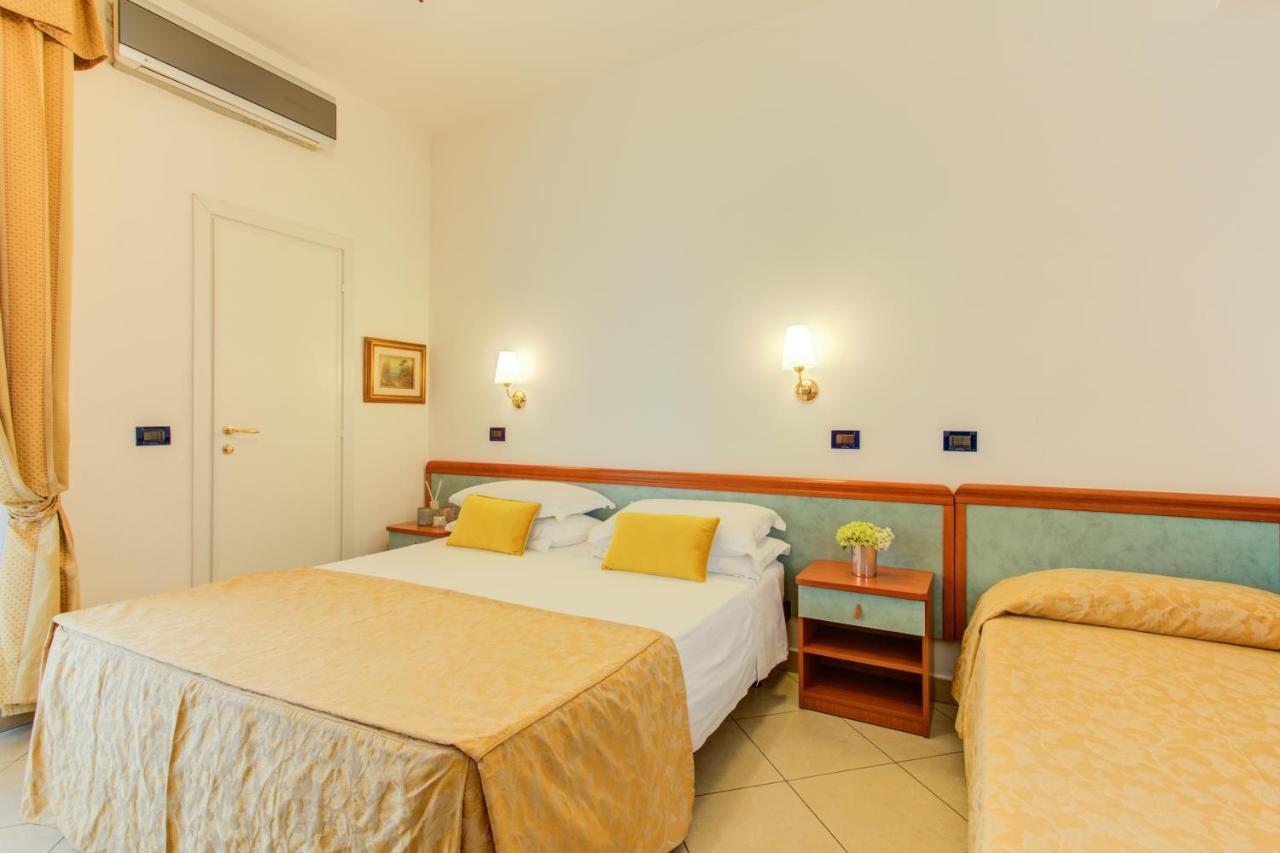 Hotel Nanni Bellaria-Igea Marina Esterno foto