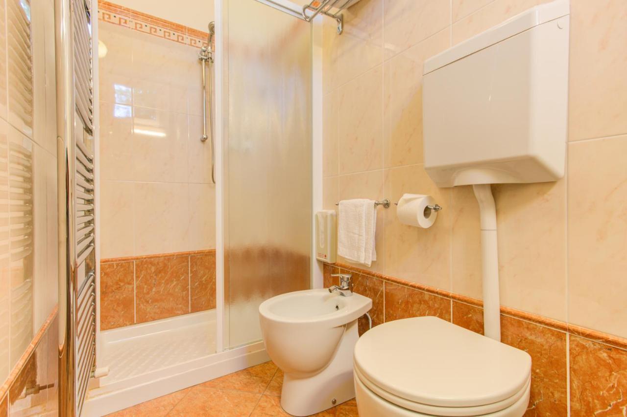 Hotel Nanni Bellaria-Igea Marina Esterno foto