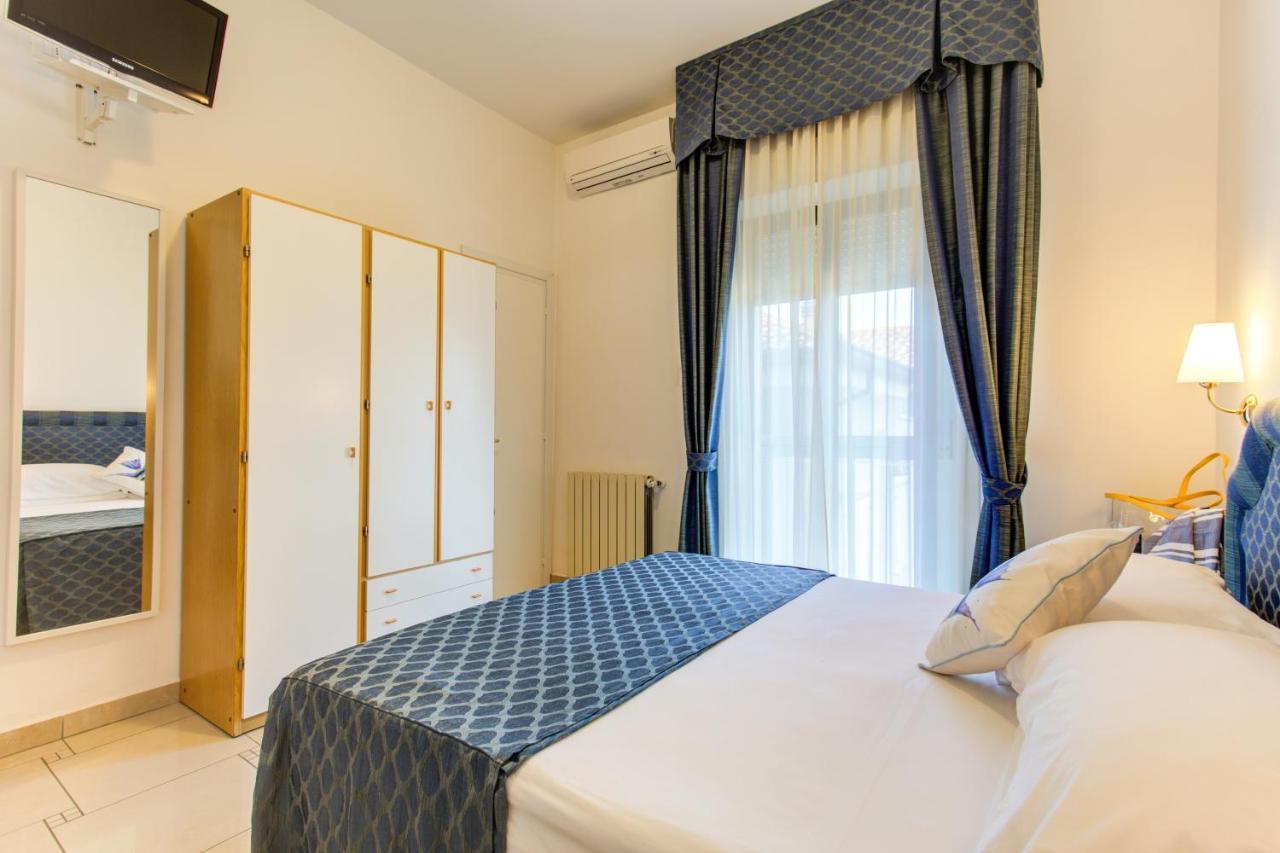 Hotel Nanni Bellaria-Igea Marina Esterno foto