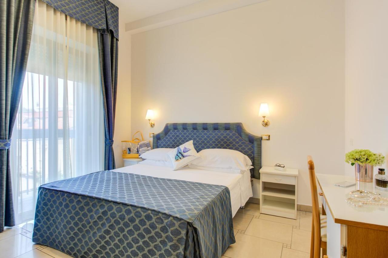 Hotel Nanni Bellaria-Igea Marina Esterno foto