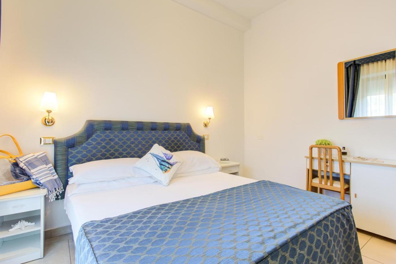 Hotel Nanni Bellaria-Igea Marina Esterno foto
