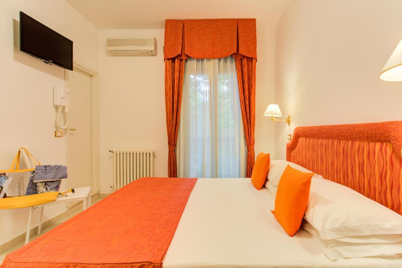 Hotel Nanni Bellaria-Igea Marina Esterno foto